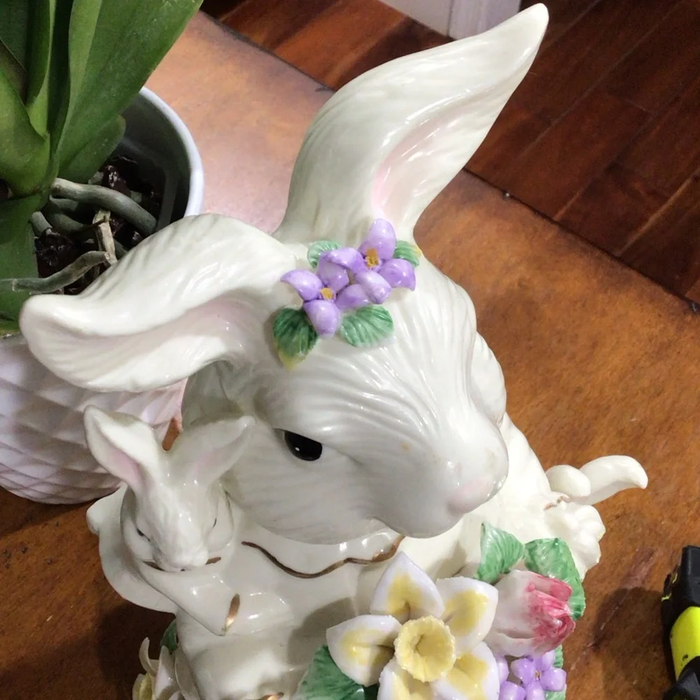Musical 11” Porcelain Mrs Easter Bunny Figurine